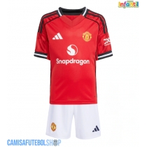 Camisa de time de futebol Manchester United Replicas 1º Equipamento Infantil 2025-26 Manga Curta (+ Calças curtas)